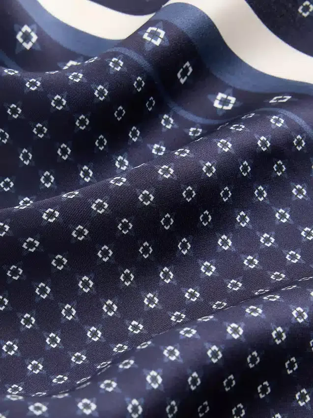 100% zijden oversized driehoekige bandana-sjaal