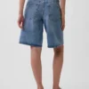 11" denimkorte broek met middelhoge taille, micro-riem en lang model