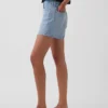 3,5" hoge taille, relaxte rechte korte broek van denim