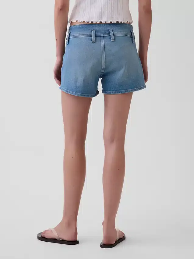 3" denimkorte broek met lage taille