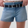 3" denimkorte broek met lage taille