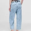 365 High Rise ultrazachte denim broek met plooien tot aan de enkels
