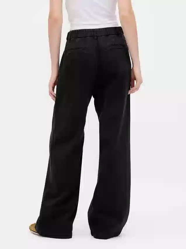 365 High Rise ultrazachte denimbroek met plooien