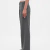 365 Lage taille, geborstelde twill plooibroek