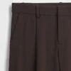 365 Lage taille, geborstelde twill plooibroek