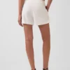 4" mid-rise korte broek van linnenmix
