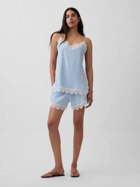 4" mid-rise korte broek van linnenmix met kanten rand