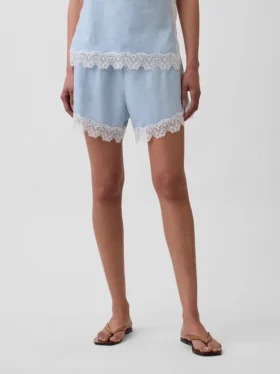 4″ mid-rise korte broek van linnenmix met kanten rand
