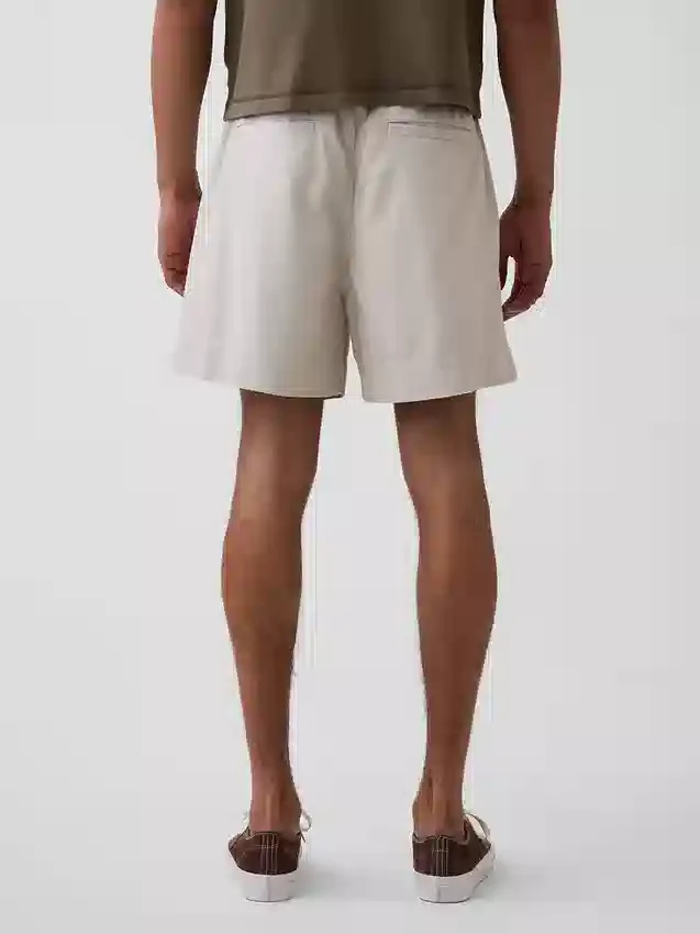 5,5" Relaxed korte broek van linnenmix
