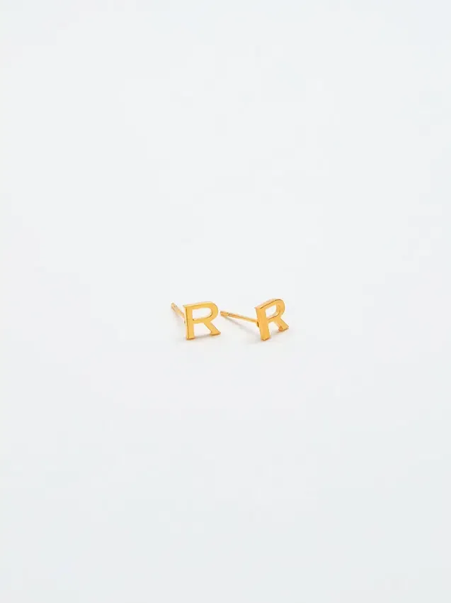 Admiral Row gouden initialenoorbellen