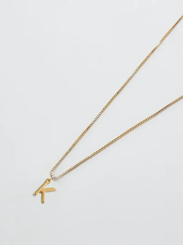 Admiral Row Gouden sierlijke ketting met initiaal