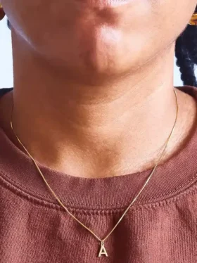 Admiral Row Gouden sierlijke ketting met initiaal