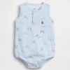 Baby-body van katoenen gaas met Henley-hals en zakje