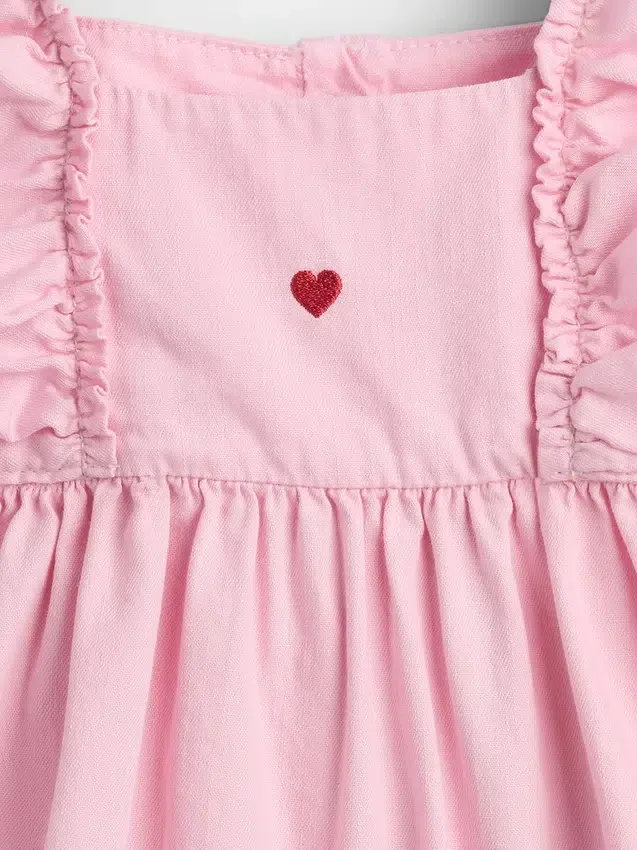 Baby-denimjurk met hartjes
