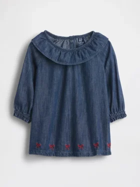 Baby-denimjurk met ruches aan de kraag