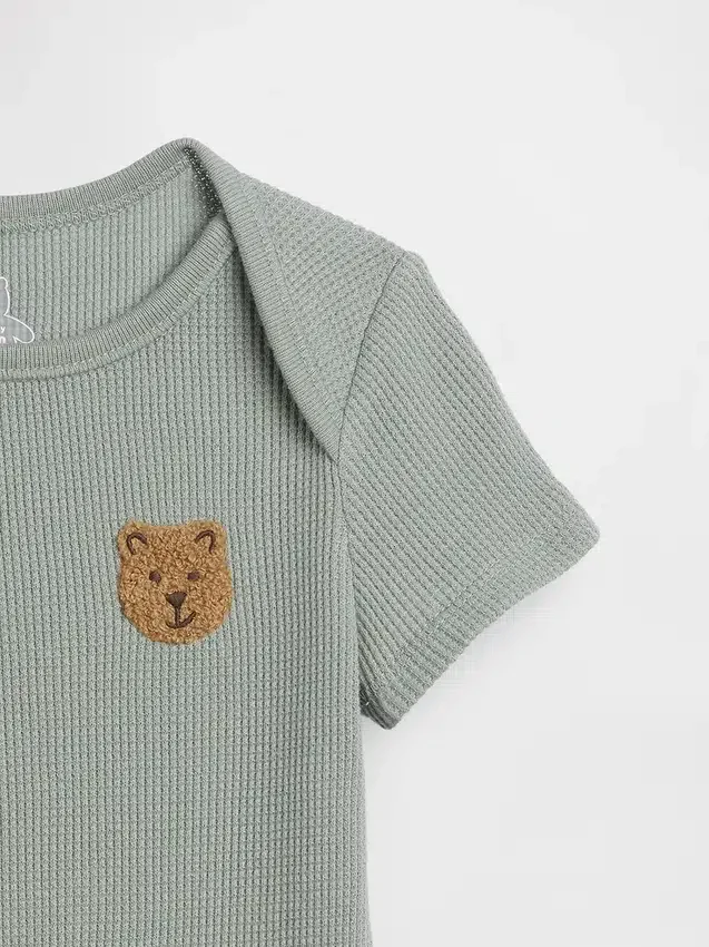 Baby First Favorites-body met wafelstructuur