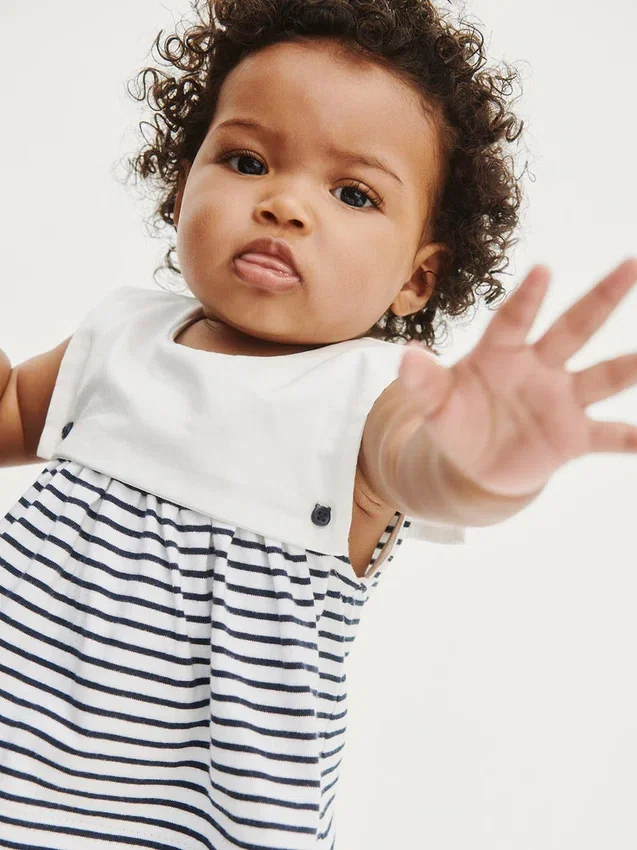 Baby-outfitset van biologisch katoen in matrozenstijl