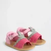 Baby-sandalen met aardbeienmotief