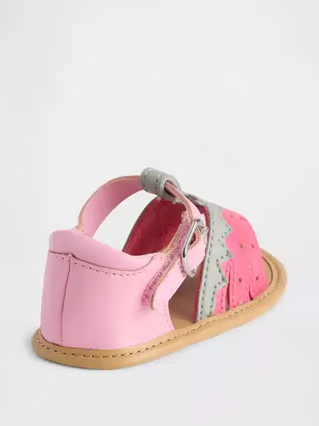 Baby-sandalen met aardbeienmotief