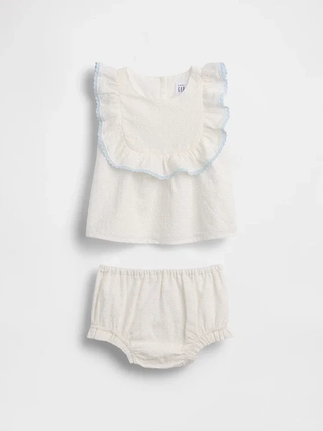 Baby-set met slabbetje met gaatjes