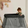 Babybjorn Reiswieg Light en hoeslaken bundel