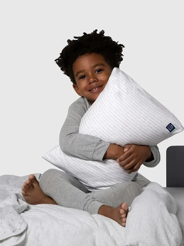 babyGap-peuterkussen met 2 verkoelende hoezen