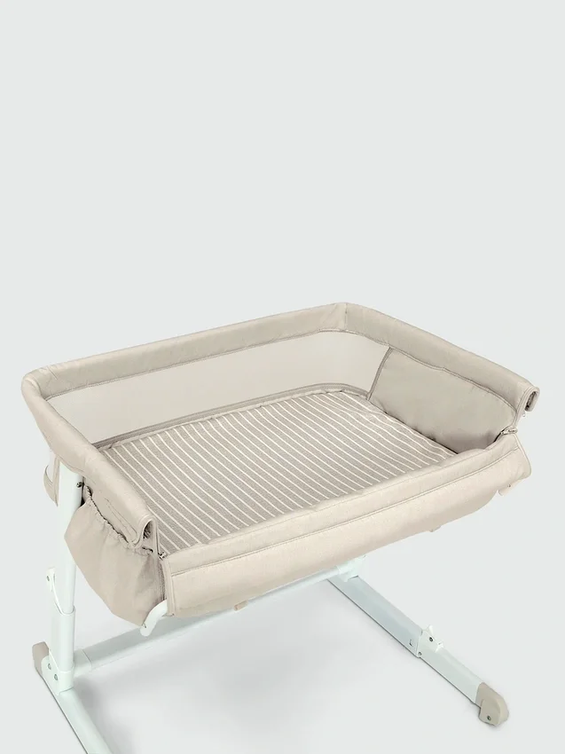 babyGap Whisper wiegje voor naast het bed