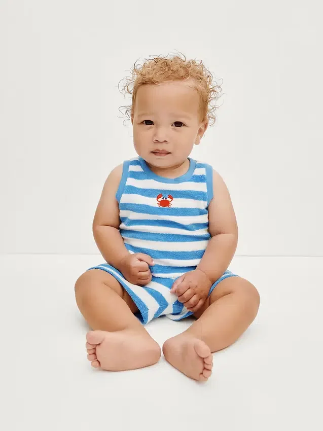 Babyhanddoek-outfitset van gestreepte badstof