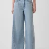 Baggy-Jeans met middelhoge taille en riemlus