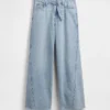Baggy-Jeans met middelhoge taille en riemlus