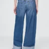Baggy-Jeans met middelhoge taille en ultrazachte omgeslagen boorden