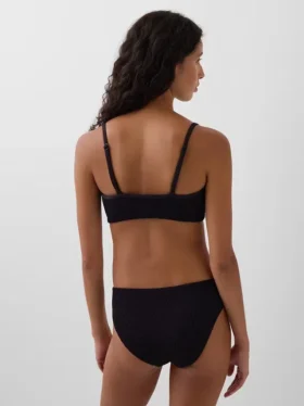Bikinitop met ronde hals en ribbelpatroon