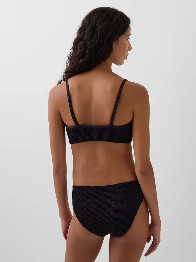 Bikinitop met ronde hals en ribbelpatroon