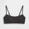 Bikinitop met ronde hals en ribbelpatroon