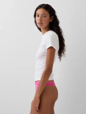 Biologische stretchkatoenen string met logo
