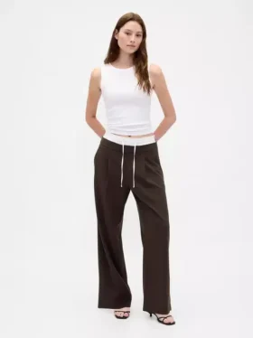Broek met middelhoge taille en dubbele tailleband