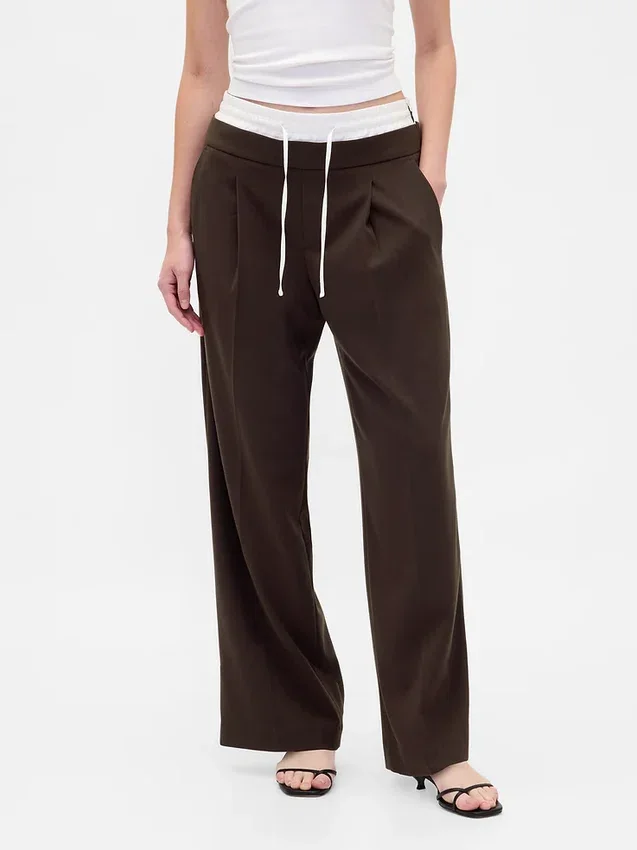 Broek met middelhoge taille en dubbele tailleband