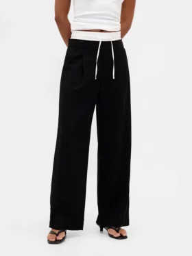 Broek met middelhoge taille en dubbele tailleband