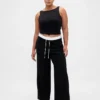 Broek met middelhoge taille en dubbele tailleband