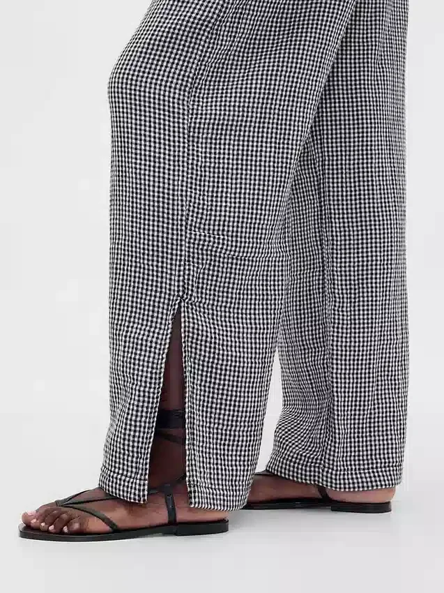 Broek van katoenen gaas met gemakkelijke split aan de zoom