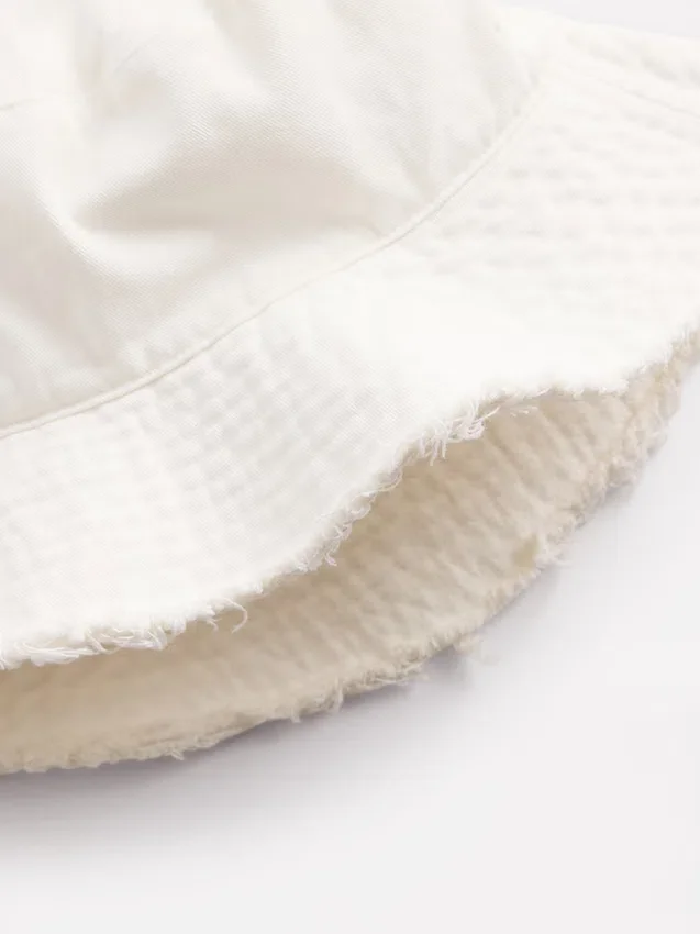 Buckethoed voor kinderen
