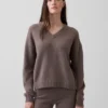 CashSoft oversized trui met V-hals