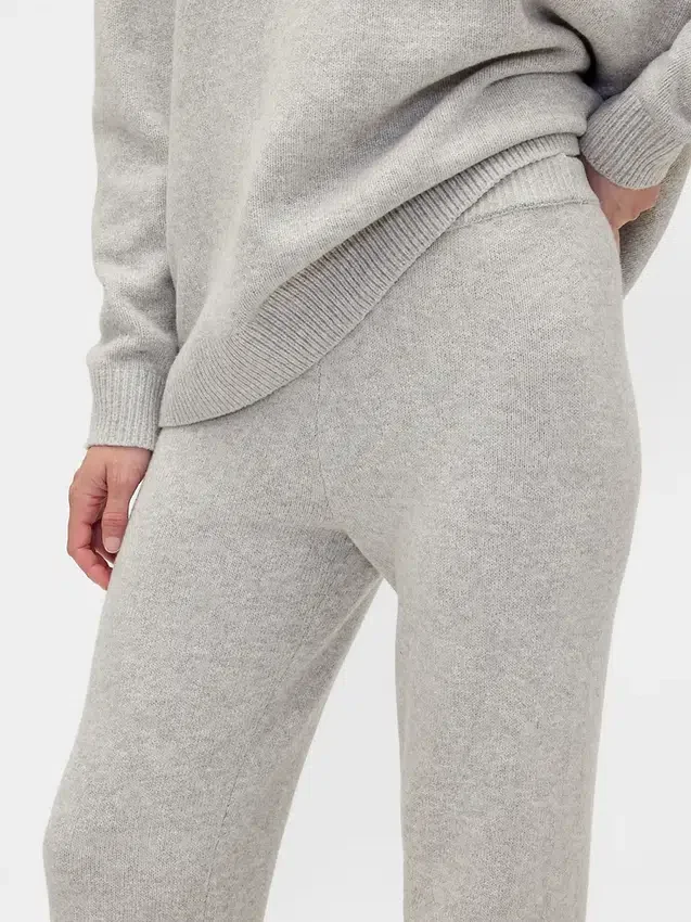 CashSoft-trui-broek met hoge taille