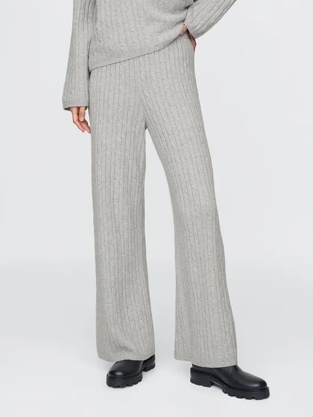 CashSoft-trui-broek met kabelpatroon