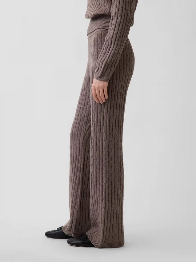 CashSoft-trui-broek met kabelpatroon