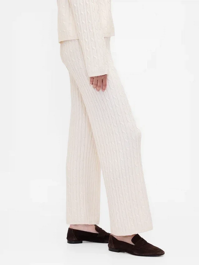 CashSoft-trui-broek met kabelpatroon