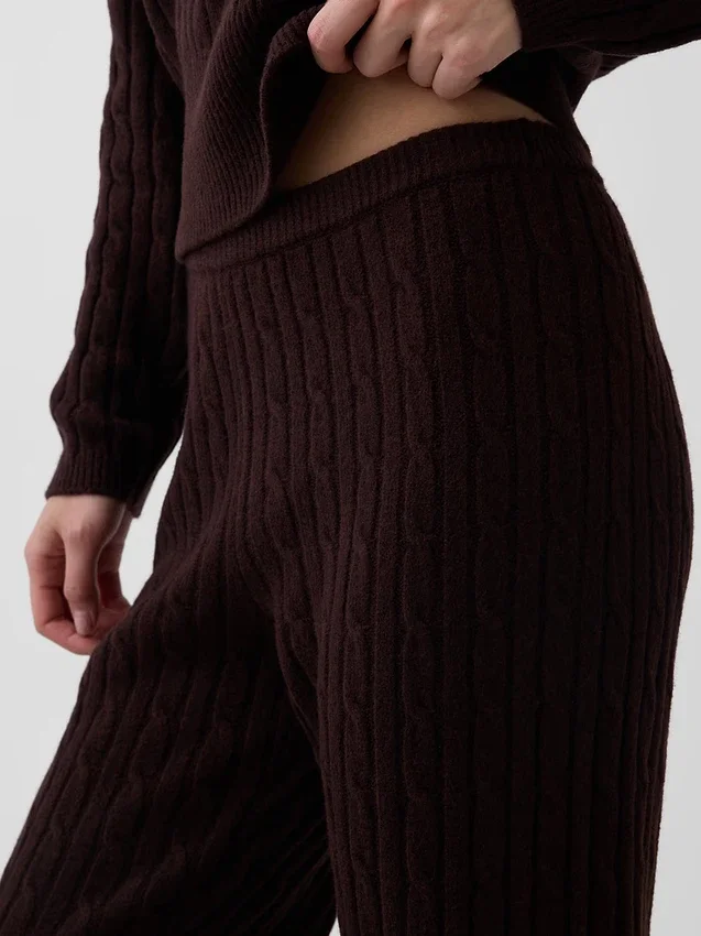 CashSoft-trui-broek met kabelpatroon