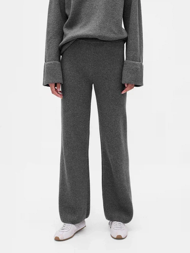CashSoft-trui-broek met shaker-steek