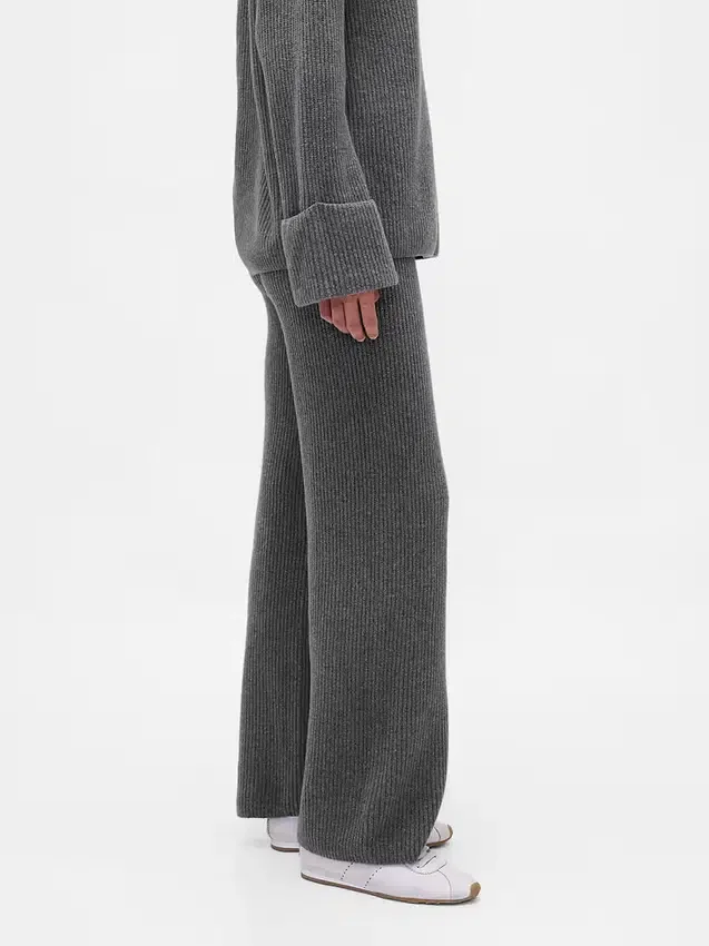 CashSoft-trui-broek met shaker-steek
