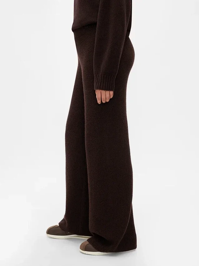 CashSoft-trui-broek met shaker-steek